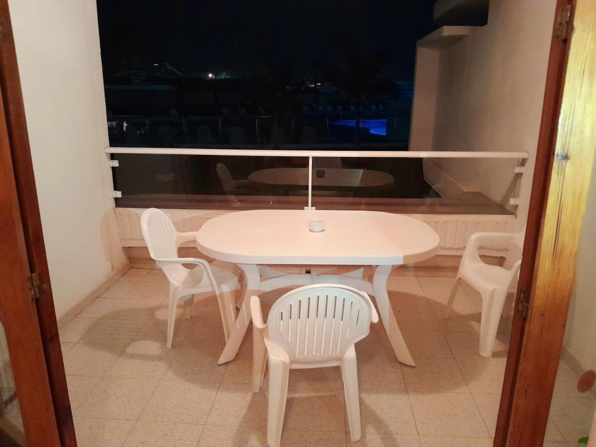 Apartamentos Tamaran San Bartolomé Exterior foto
